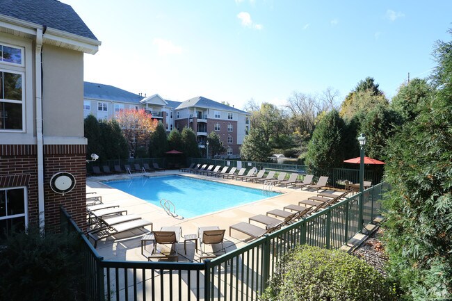 Lesilve, Middleton, WI 53562 - photo 4