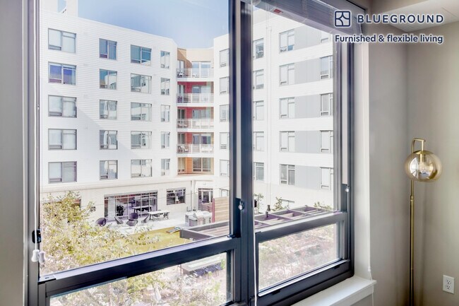 624 N Glebe Rd unit FL4-ID964, Arlington, VA 22203 - photo 5