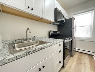 124 Beech St Unit 2s, Manchester, NH 03103