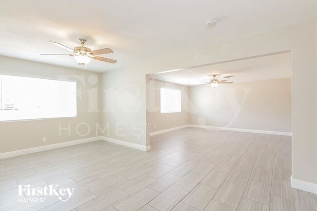 581 National St, Henderson, NV 89015 - photo 5