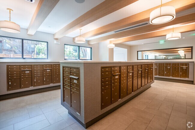 The Overlook at Walnut Creek, Walnut Creek, CA 94597 - photo 7