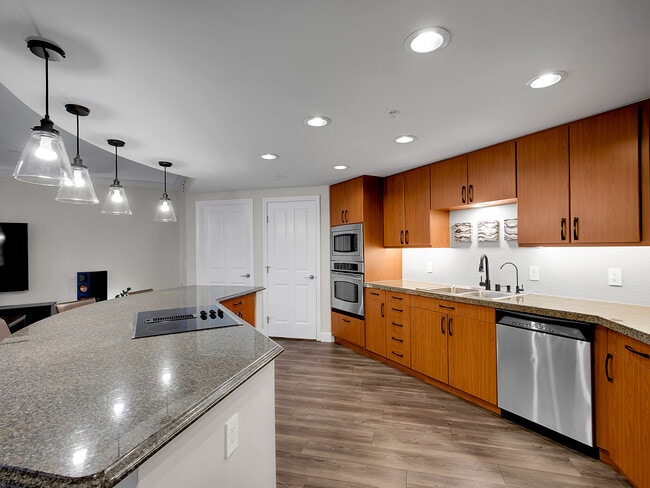 Penterra Plaza unit 201, Denver, CO 80237 - photo 6