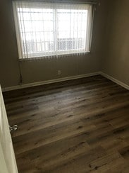 116 E Buckthorn St Unit B, Inglewood, CA 90301