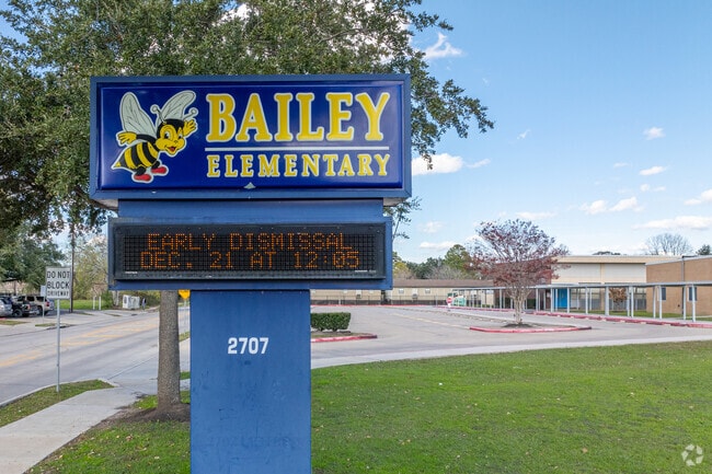 Bailey Bees are Pre-K to 4!