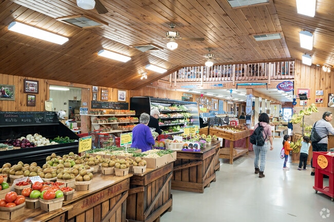 Shop fresh, seasonal produce at Janoski’s Farm & Greenhouse near Independence Township.