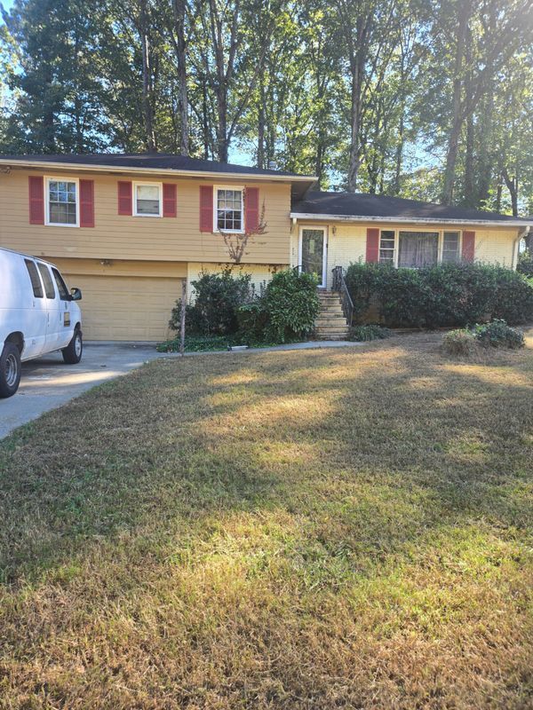 2310 Shancey Ln, College Park, GA 30349