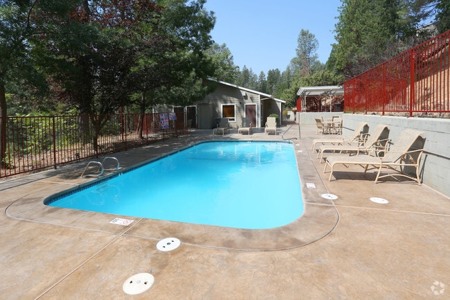 Berryhill, Grass Valley, CA 95945 - photo 3