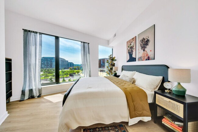 Vermeer, Washington, DC 20024 - photo 7