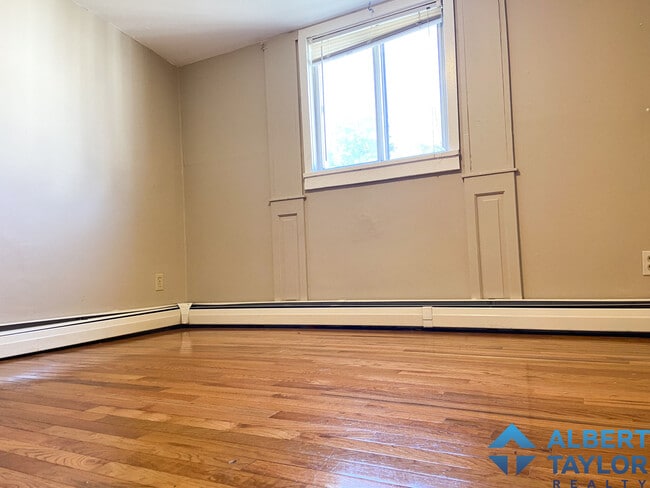 8 Sunset St unit 4, Roxbury Crossing, MA 02120 - photo 6