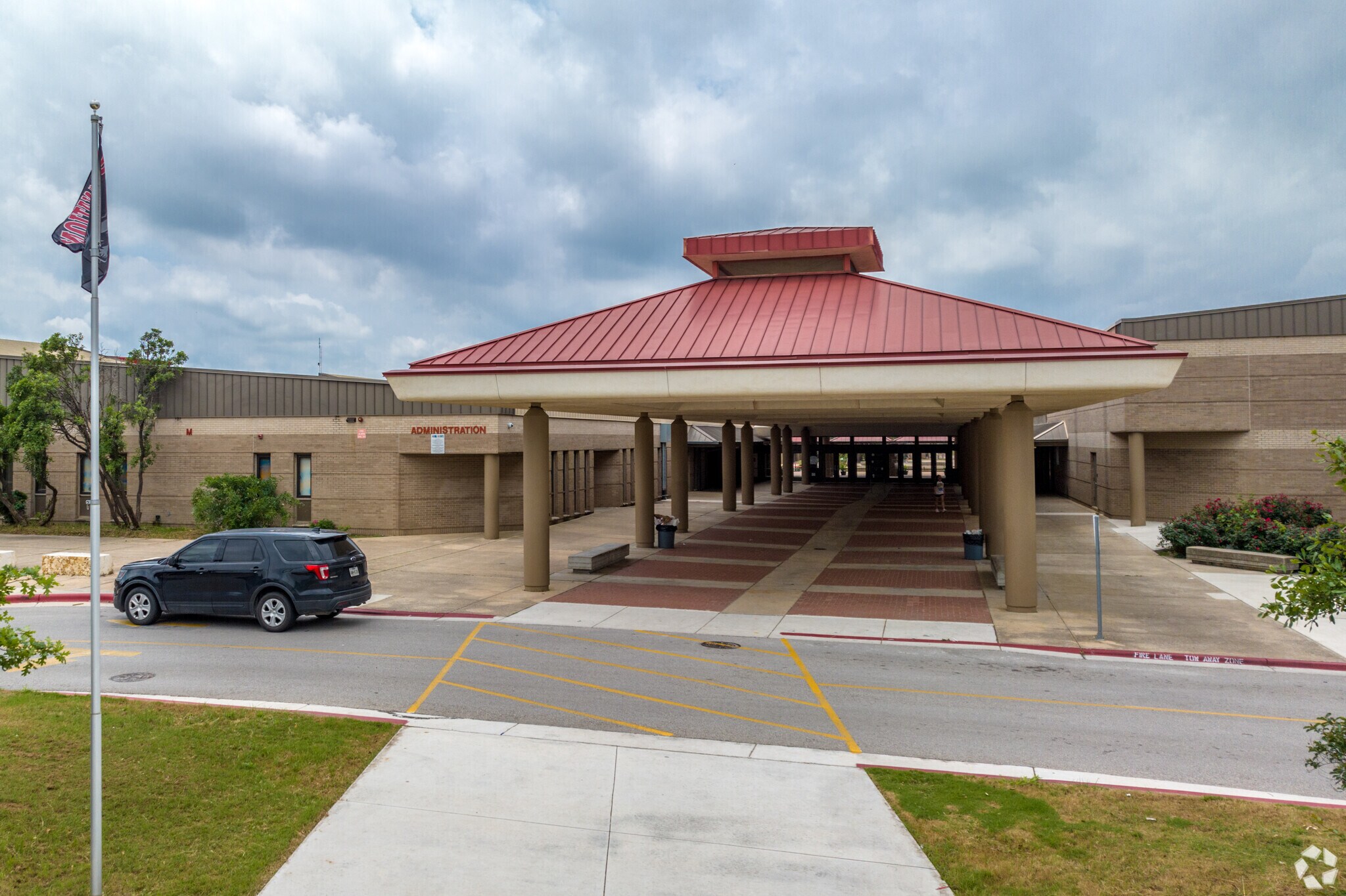 Main entrance to James Bowie High School in Austin, Texas.