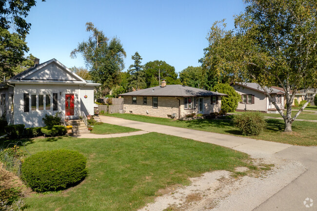 Lakeshore residents can choose from a variety of home styles including Bungalow and Ranch.