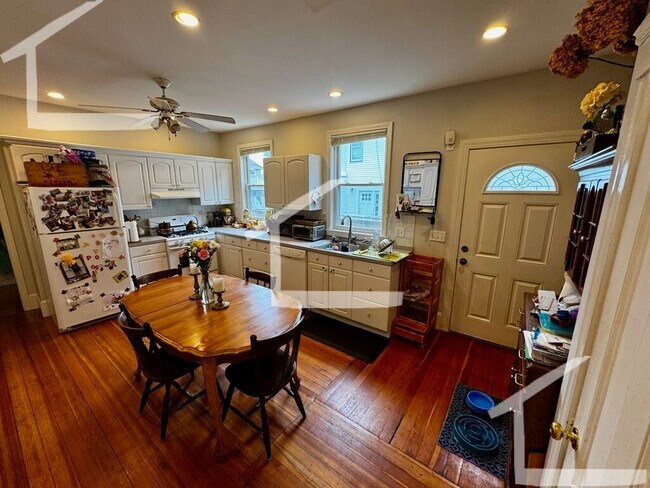 30 Bentley St unit 1, Brighton, MA 02135 - photo 2