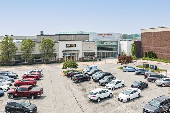 Great Northern Mall in North Olmsted has a wide variety of shopping outlets.