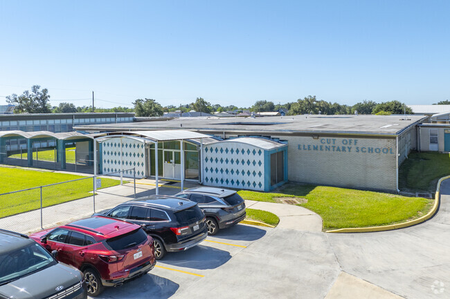 Cut Off Elementary School