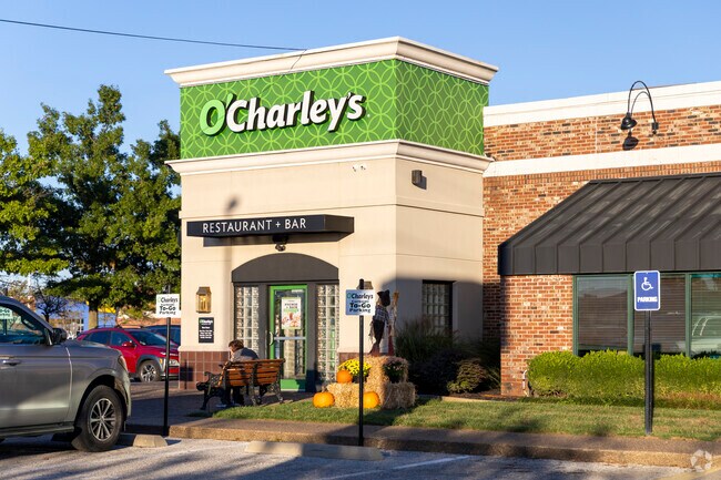 O'Chaleys is one of the many dining options located near Apollo.