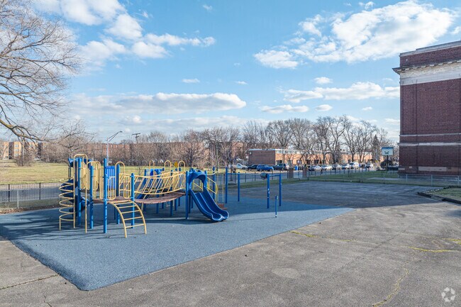 Mason Elementary School is an excellent school for all types of students.