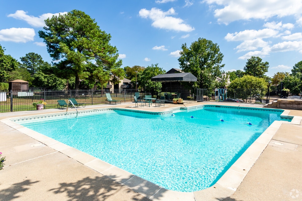 Hillside Apartments, Shreveport, LA 71118 - photo 1