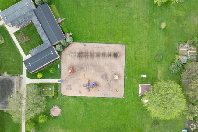 Frank Elementary has plenty of room for recess.
