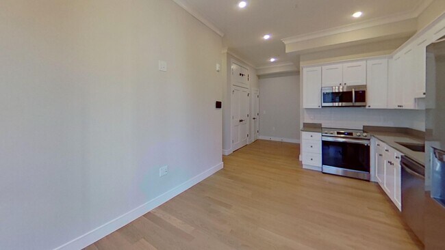 24 Highgate St unit 103, Allston, MA 02134 - photo 3