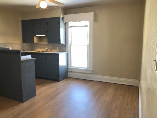 111 Hay Ave unit 113.5 Upper, Brookville, OH 45309 - photo 3