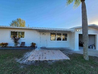 331 51st St Ct W, Palmetto, FL 34221