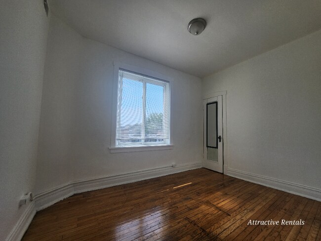 1158 S Mason Ave unit F2, Chicago, IL 60644 - photo 4