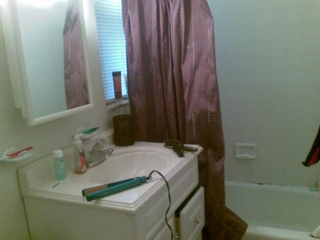 1422 Commonwealth Ave unit 3, Boston, MA 02134 - photo 4