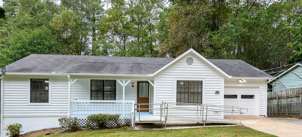 2655 Merry Rd, Cumming, GA 30041 - photo 1