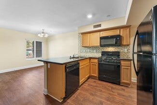 11511 Magnolia Ave, Riverside, CA 92505