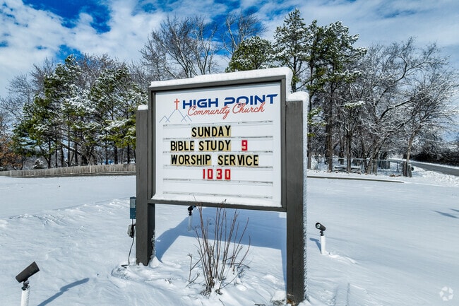 The Hearth Room is located in Kansas City, Missouri.