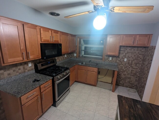 8049 W Eastwood Ave, Norridge, IL 60706 - photo 2