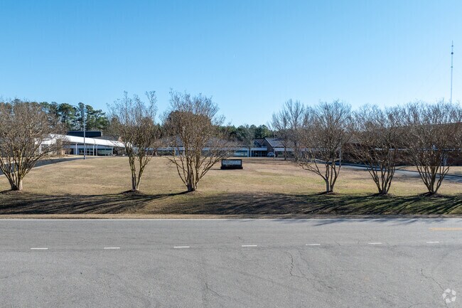 Laurel Mill Elementary School near Youngsville, NC gets a B- Score on Niche.Com.