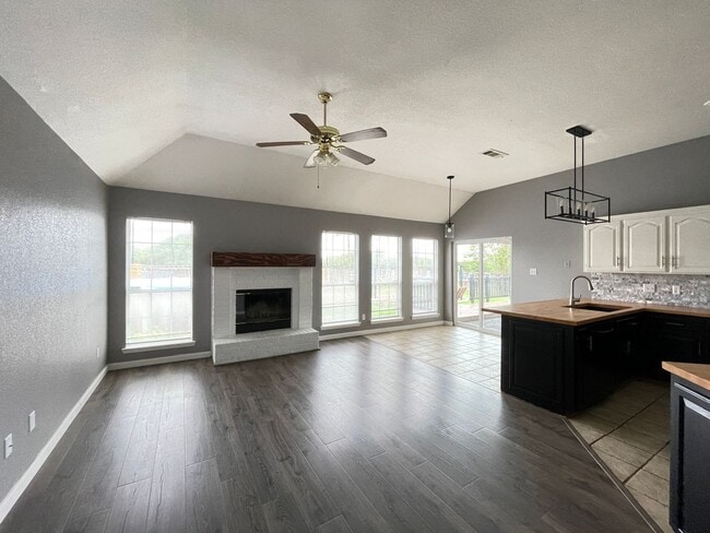 2010 Shadow Ridge Rd, Harker Heights, TX 76548 - photo 5