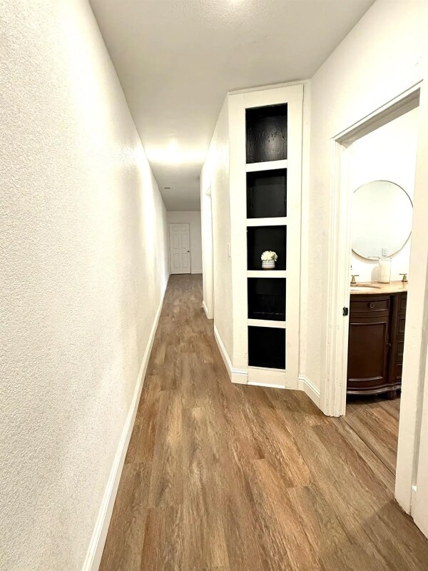 512 N Pilgrim St, Stockton, CA 95205 - photo 4