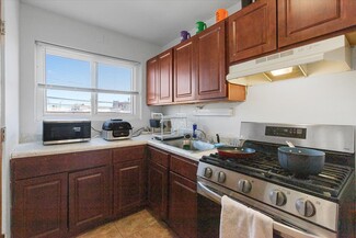 6719 N Hermitage Ave Unit 3B, Chicago, IL 60626