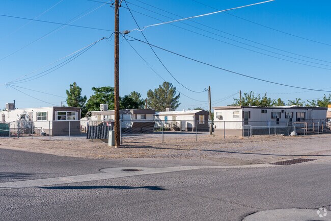 Manufactured homes are a common sight around Tortugas in Las Cruces.