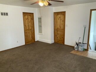 935 E 7th St Unit 935 E 7th street Apt 2, Des Moines, IA 50316