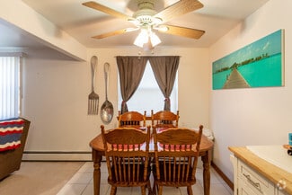 406 Joe McCarthy Dr, Amherst, NY 14228