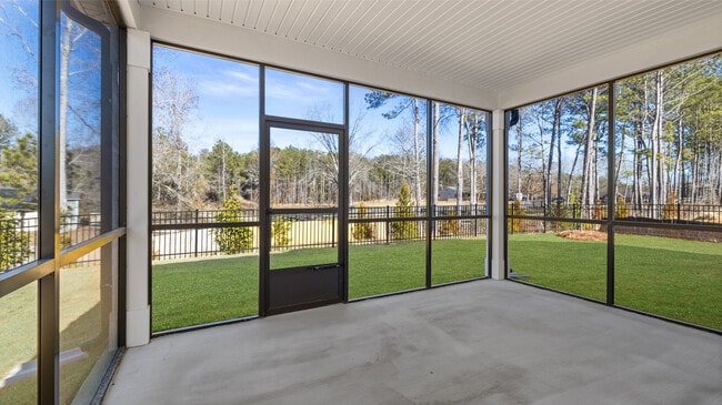 588 Parnassus Rd, Locust Grove, GA 30248 - photo 7