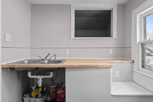 1412 Arrow Ave unit 2, Anderson, IN 46016 - photo 7