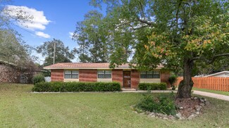 2003 Roebuck St, Dothan, AL 36301
