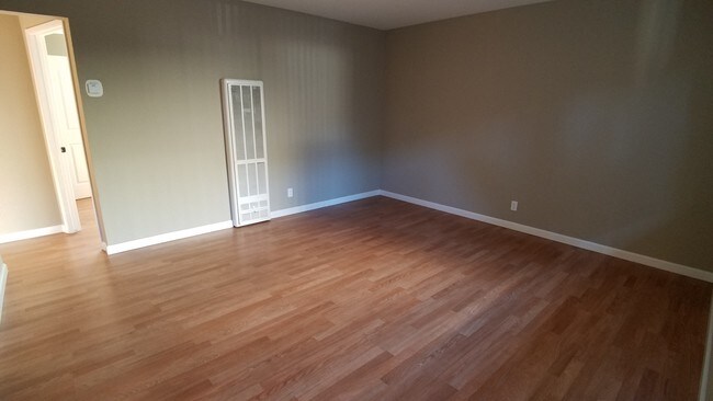 Royal Palms, Santa Clara, CA 95050 - photo 7