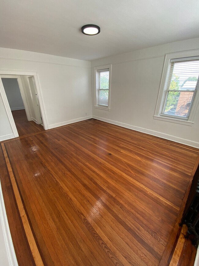 Berkeley Arms Apartment Homes, Rutherford, NJ 07070 - photo 4