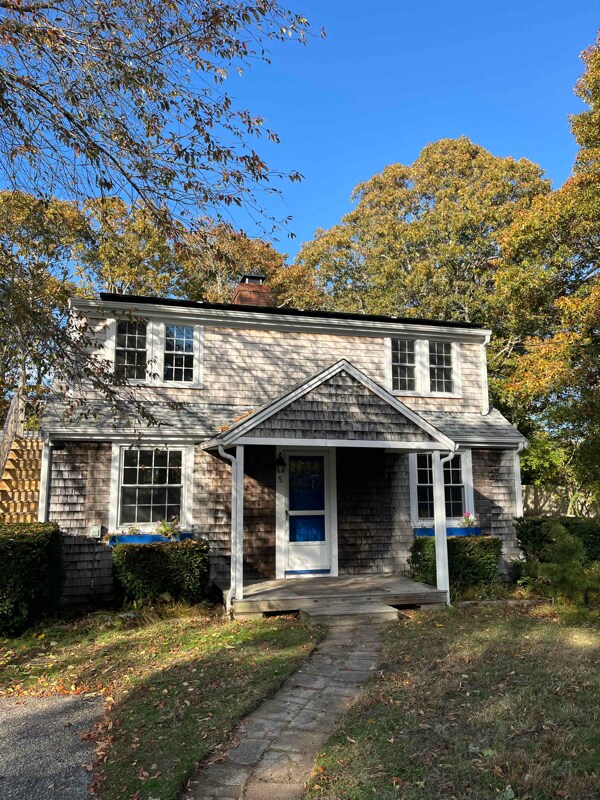 5 Elwood Rd, West Harwich, MA 02645