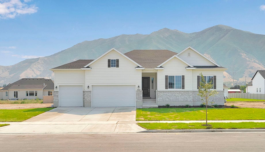 3170 E 1065 S, Spanish Fork, UT 84660 - photo 1