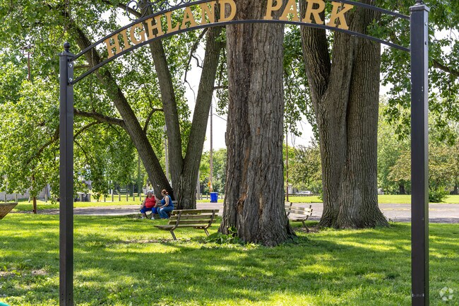 Highland Park offers the serene calm feeling we often need after a long day.