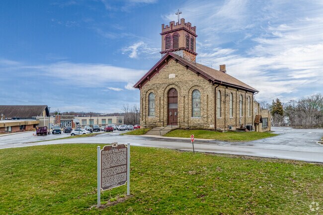 Students can enjoy the historical buildings at Salem Lutheran School.