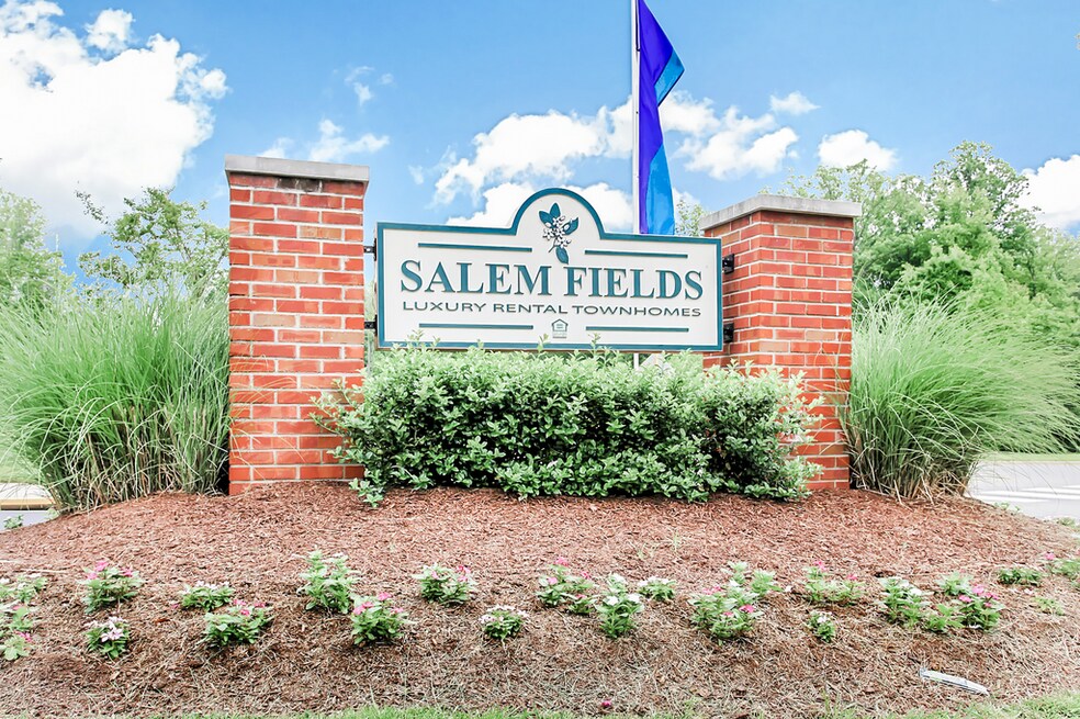 Salem Fields Townhomes 7100 Alpha Ct, Fredericksburg, VA