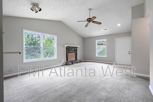 5793 Williamsburg Trace, Atlanta, GA 30349 - photo 4