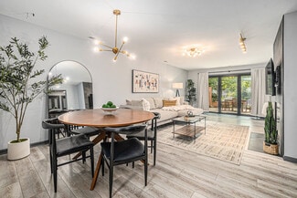 112 S 37th St Unit Ste 1122 Apt 2, Omaha, NE 68131